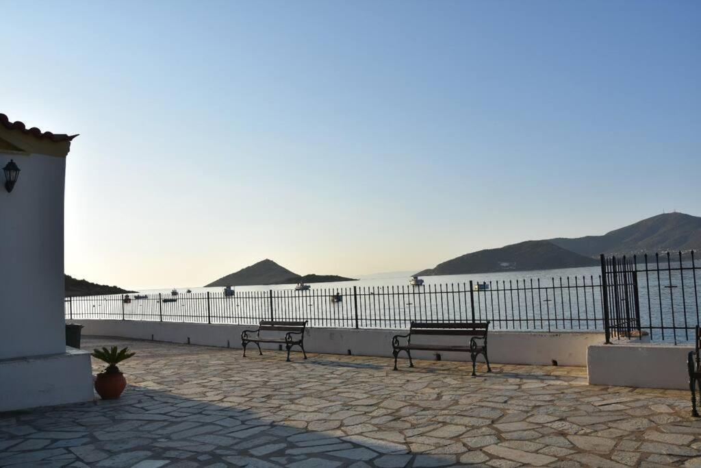 Modern Next To The Sea! Porto Rafti